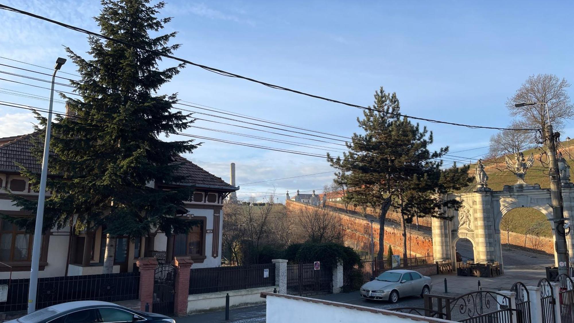 La Poarta Cetatii Villa Alba Iulia Luaran gambar