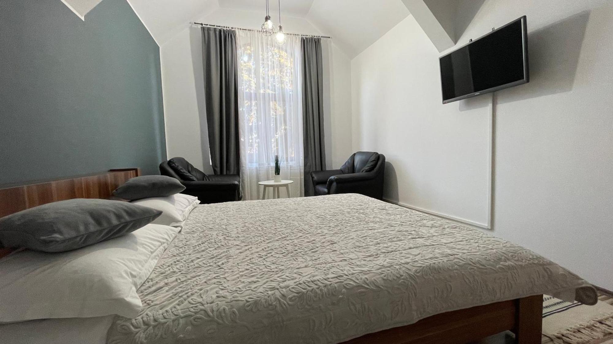 La Poarta Cetatii Villa Alba Iulia Luaran gambar